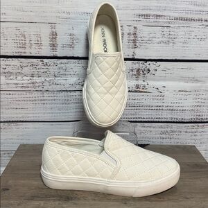 Jenn Ardor White Quilted Slip-On Sneakers